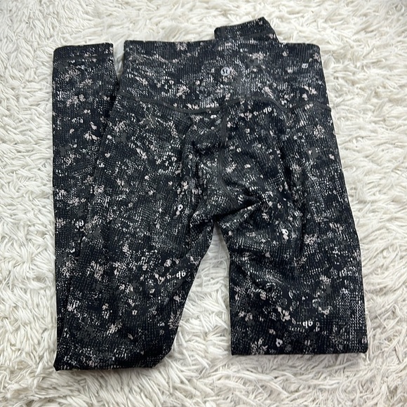 Lululemon Wunder Under High-Rise Tight 28" *Full-On Luxtreme Equalized Multi - Picture 4 of 5